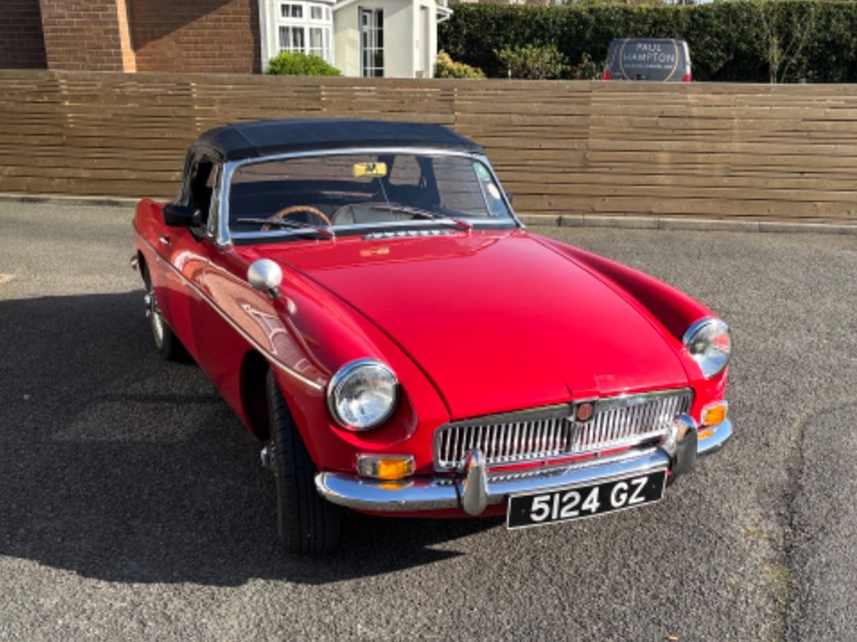 1964 MG B Image 1