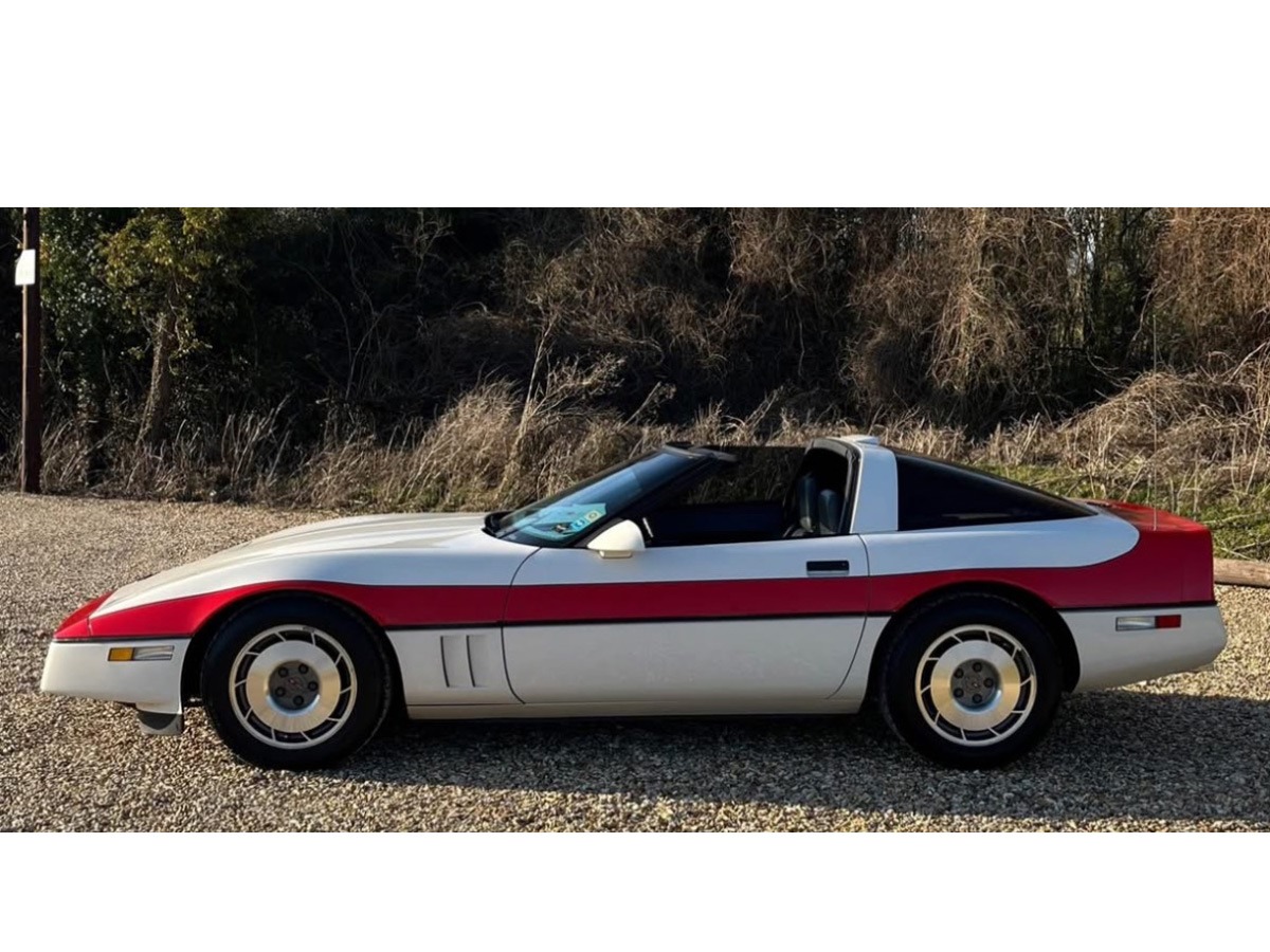 1984 Corvette Other Image 2