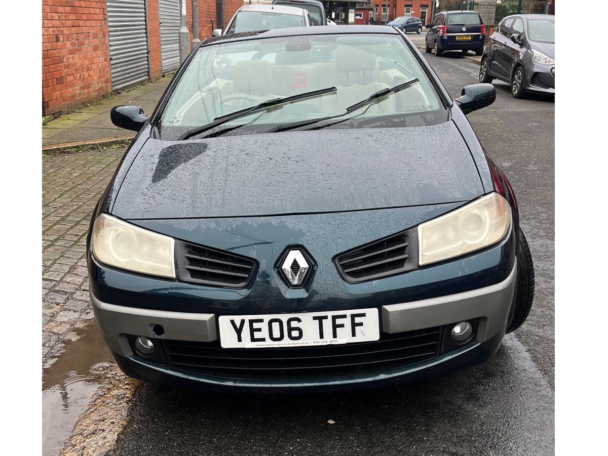 2006 Renault Megane Image 3