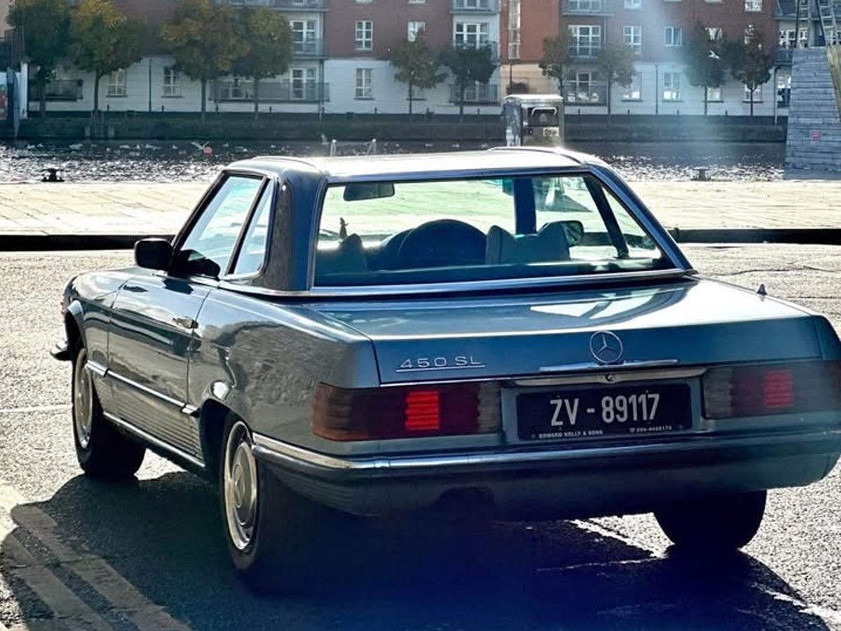 1973 Mercedes-Benz Sl-Class Image 2