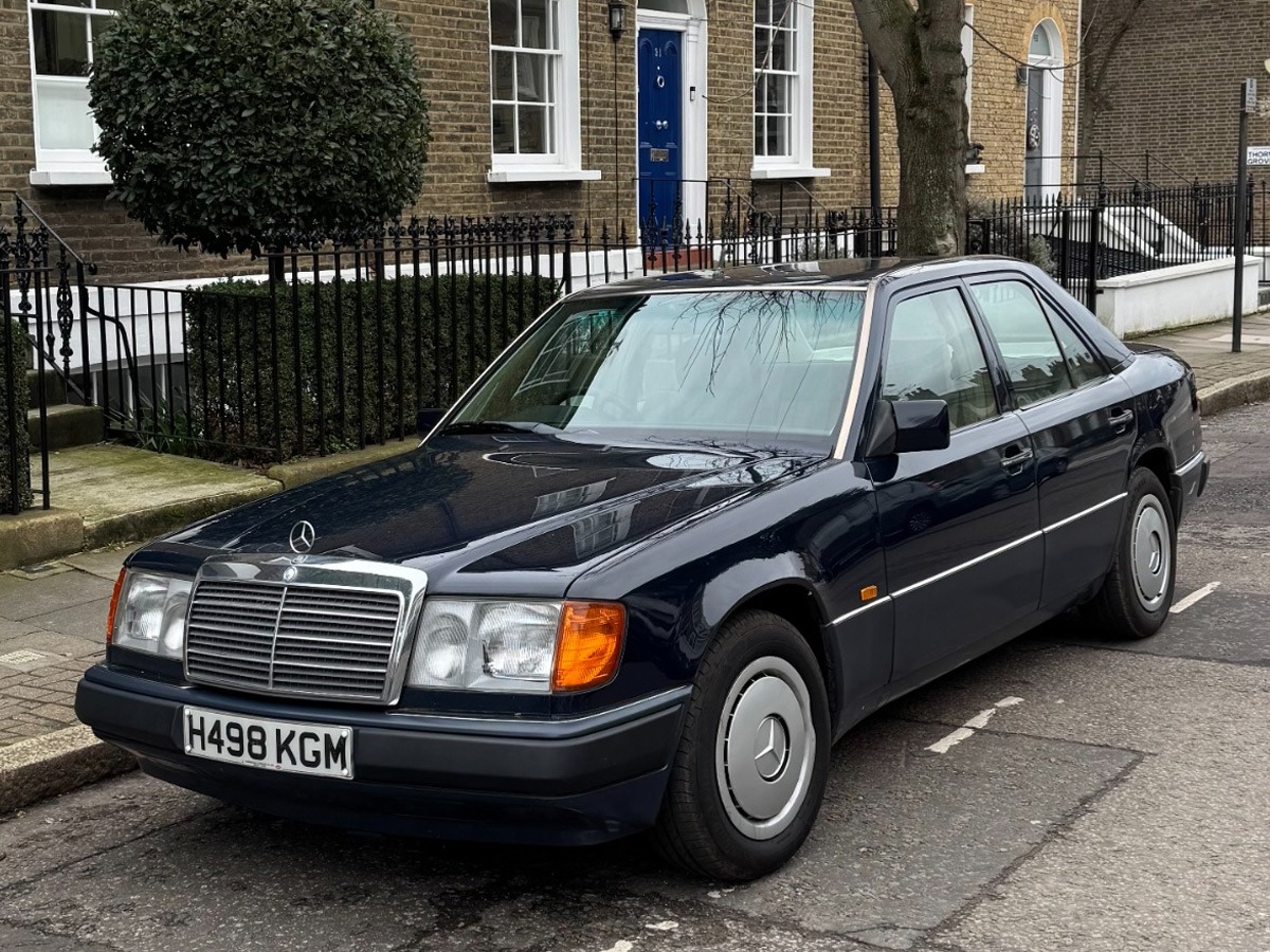 1991 Mercedes-Benz 230 Image 1