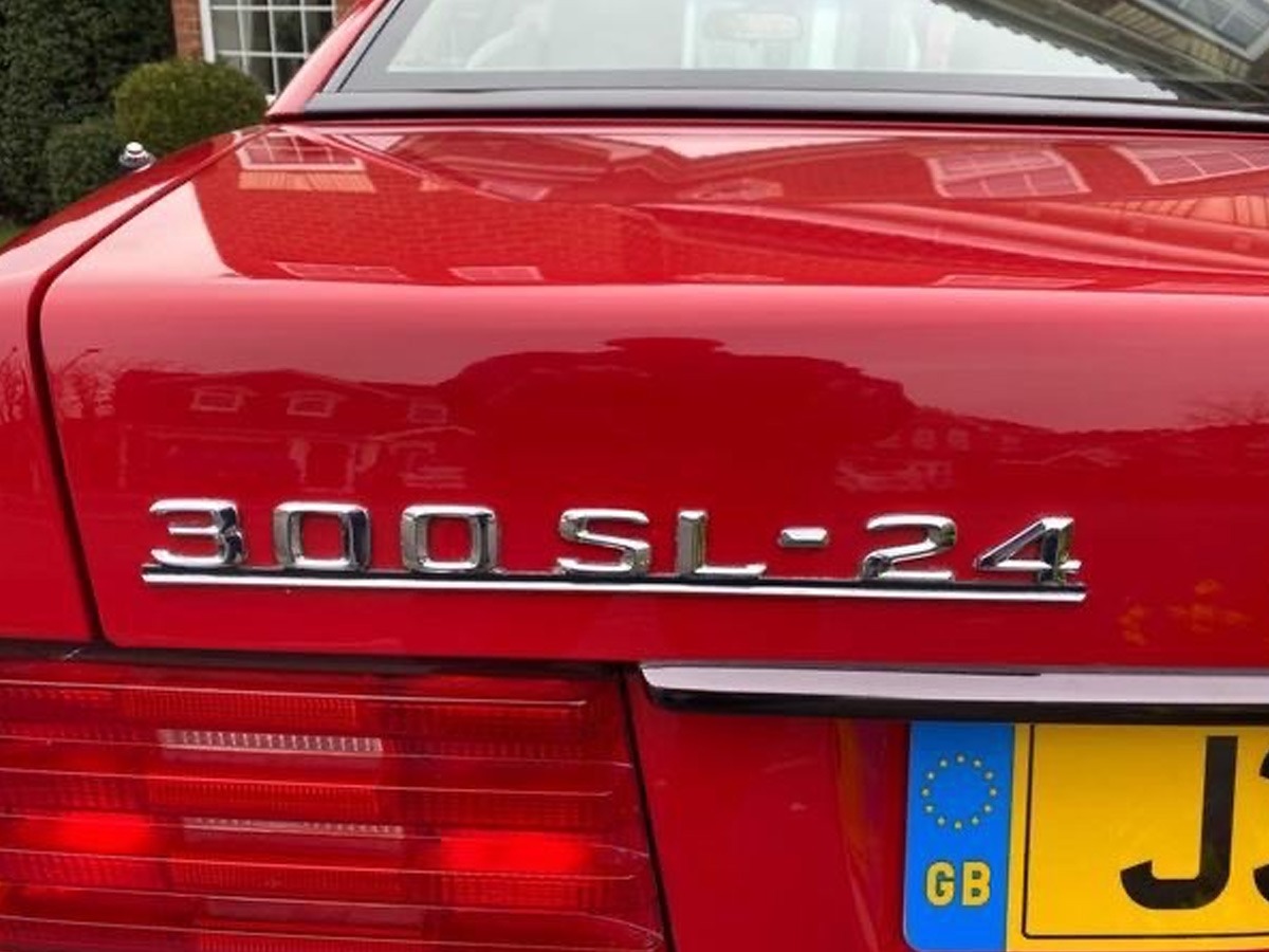 1992 Mercedes-Benz Sl-Class Image 11