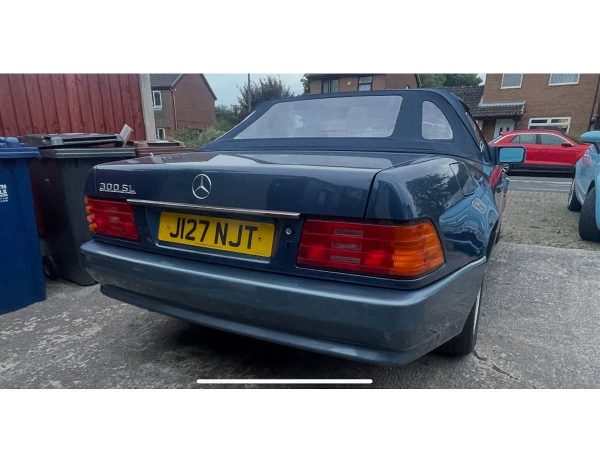 1990 Mercedes-Benz 300SL Image 3