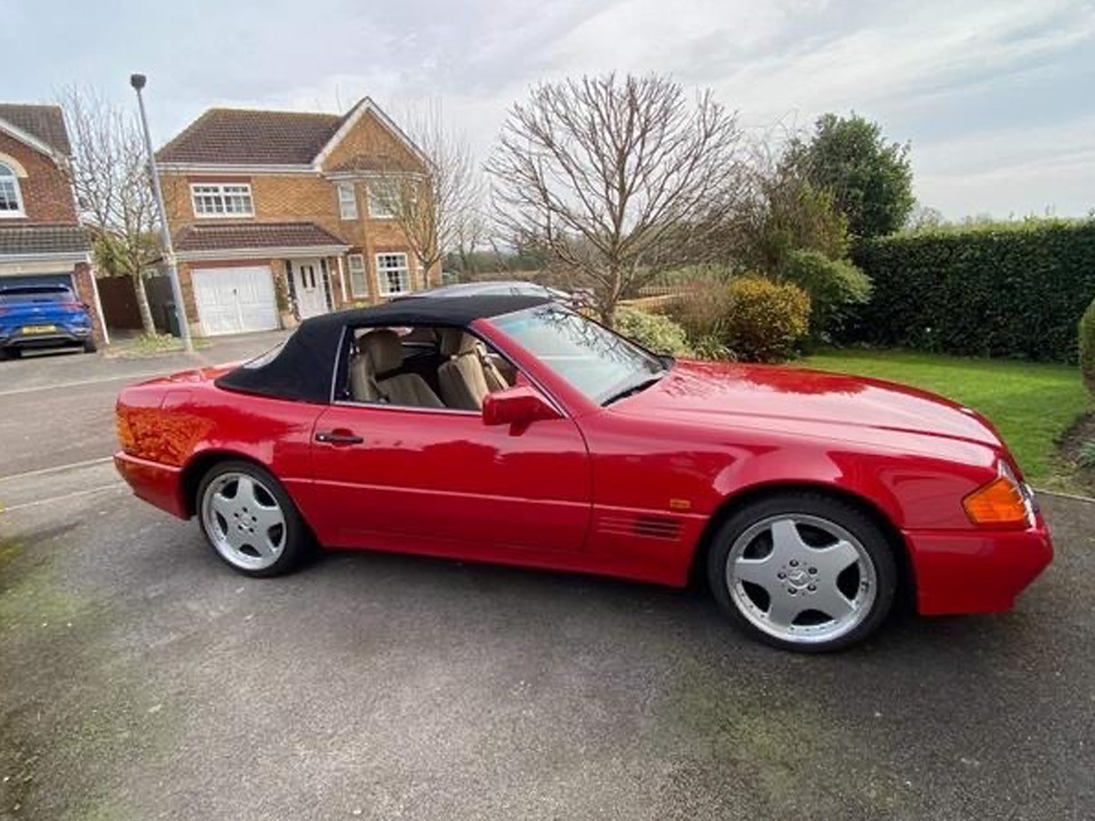 1992 Mercedes-Benz Sl-Class Image 12