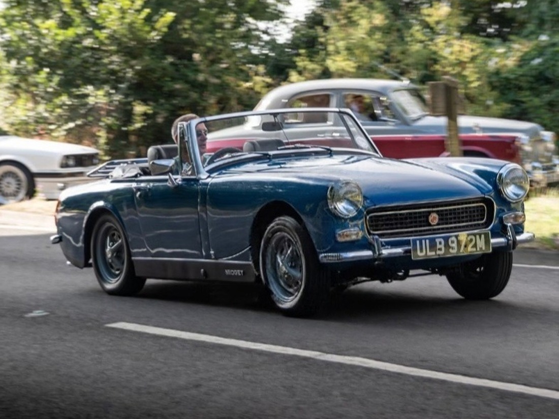 1974 MG Midget Image 2