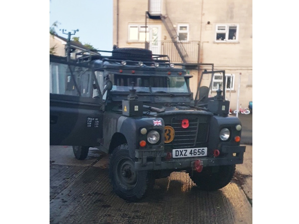 1984 Land Rover 109 Image 4