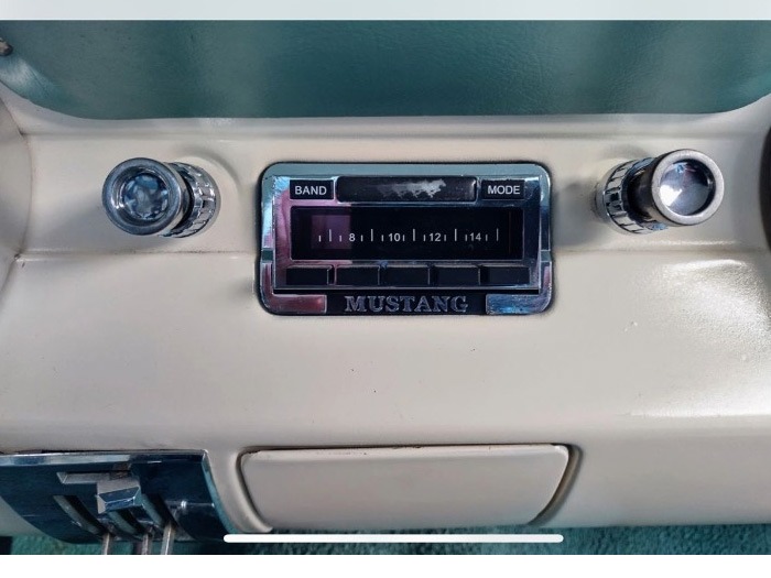 1965 Ford Mustang Image 10