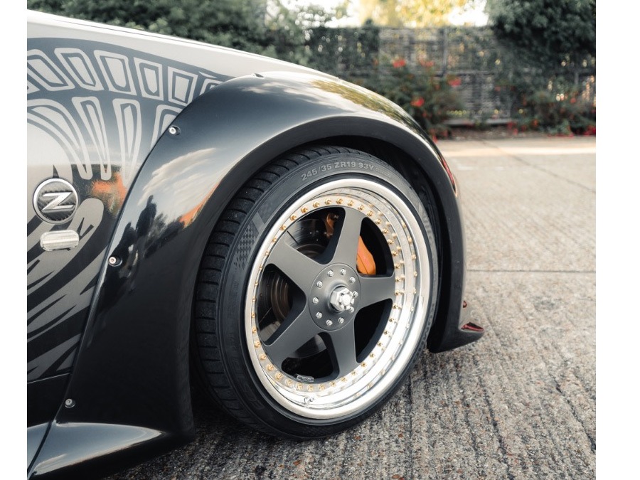 2003 Nissan 350Z Image 8