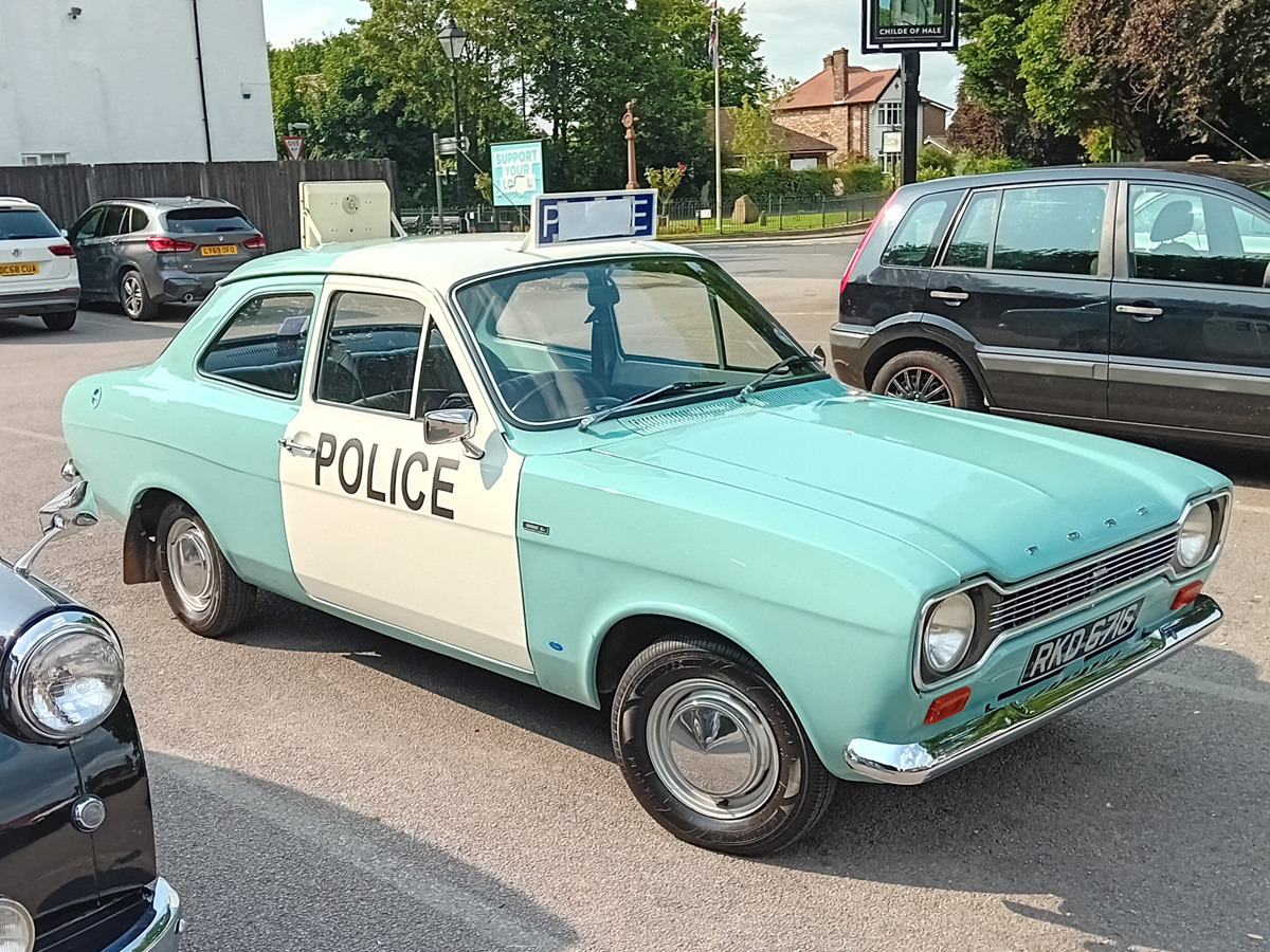 1968 Ford Escort Image 2