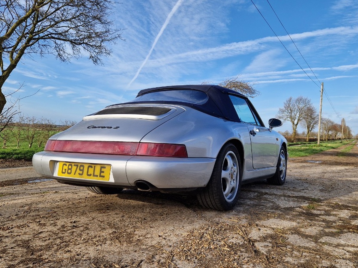 1991 Porsche 968 Image 6