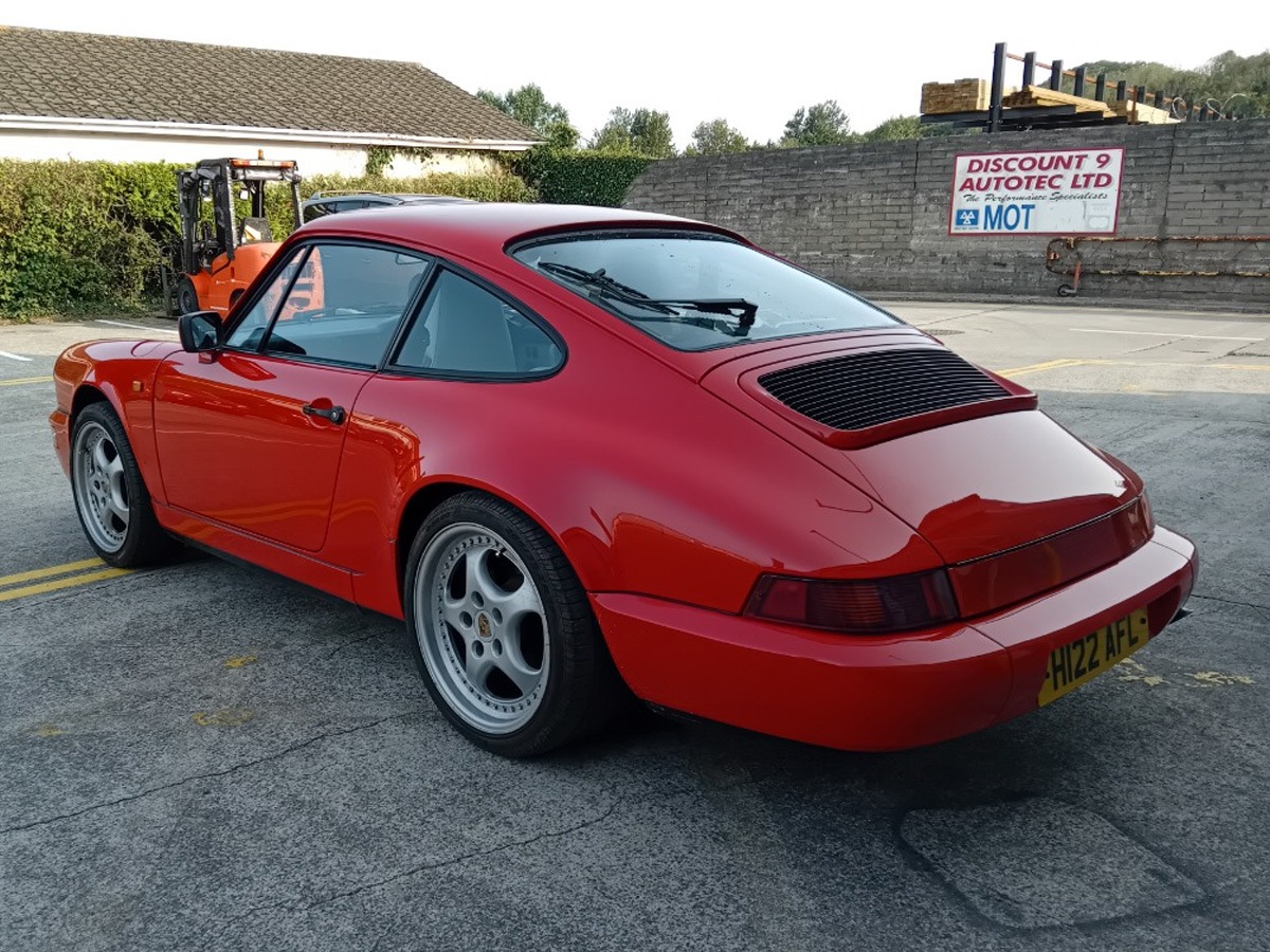 1991 Porsche 911 Image 2