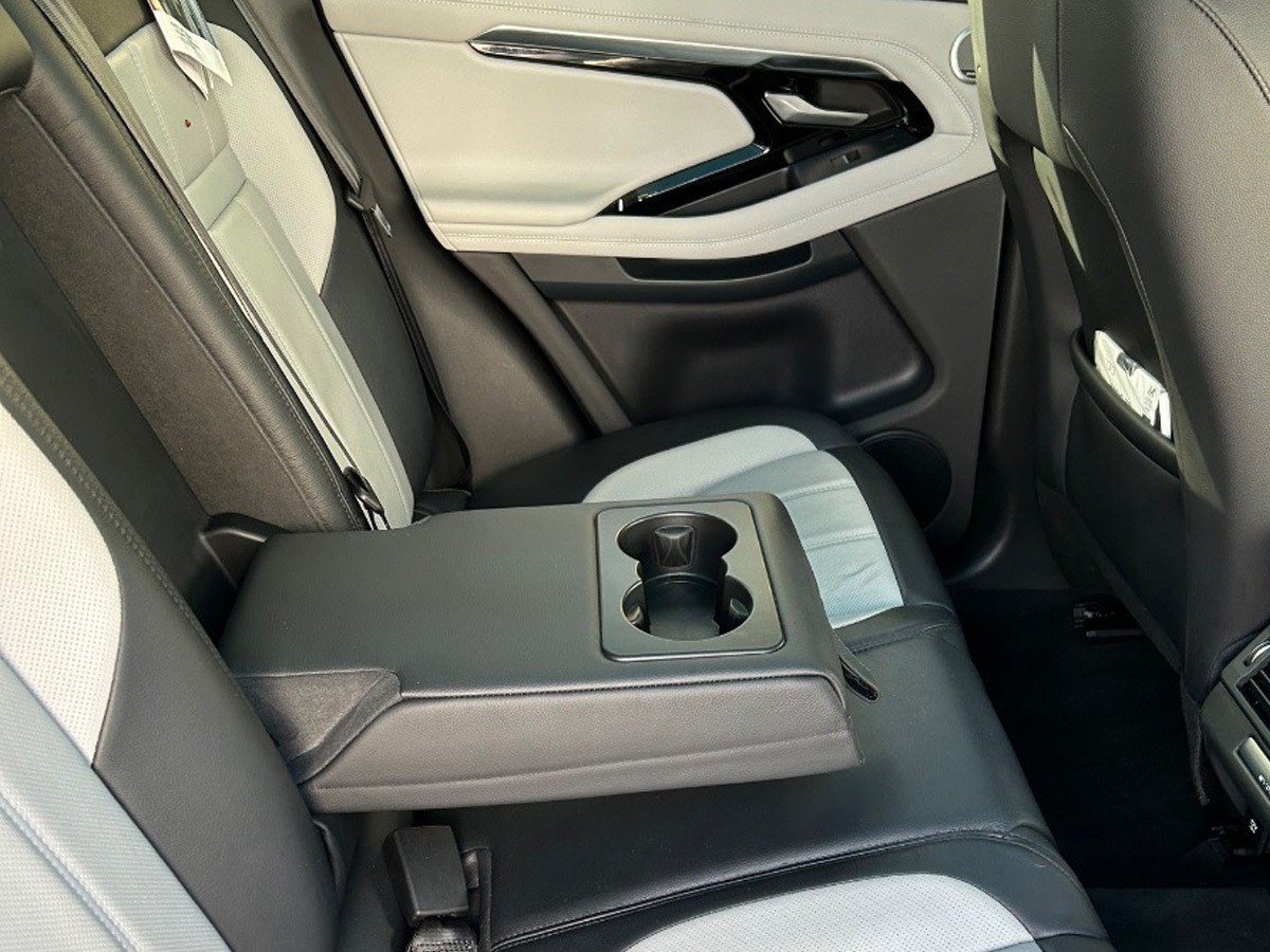 2020 Land Rover Range Rover Evoque Image 6