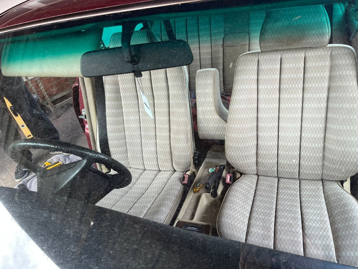 1990 Mercedes-Benz 190E Image 7