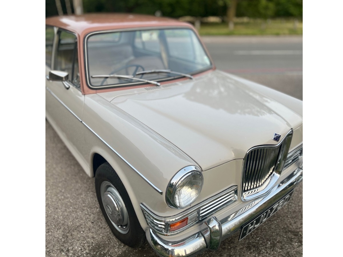 1966 Riley Kestrel Image 4