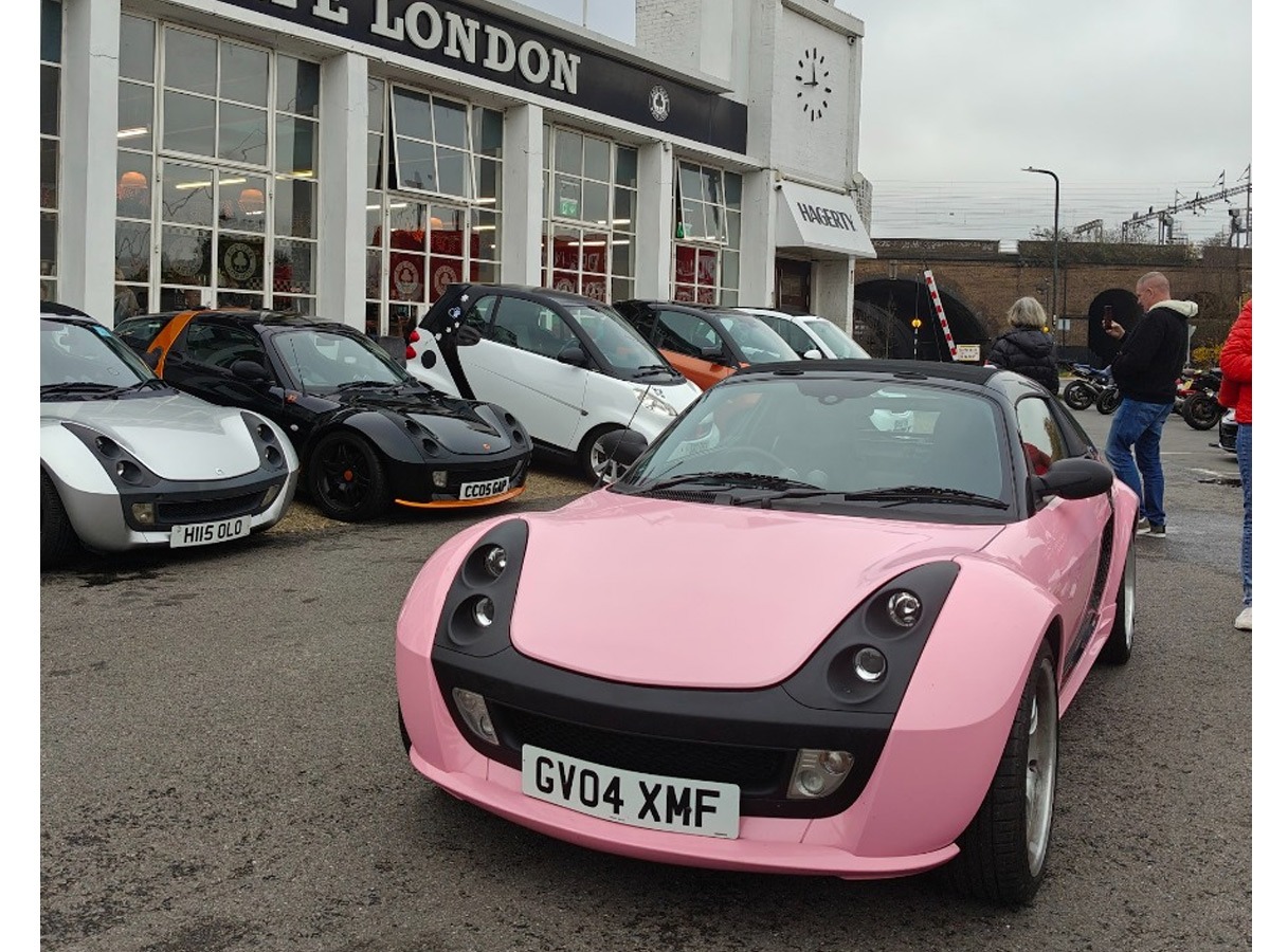 2004 Smart Roadster Image 2