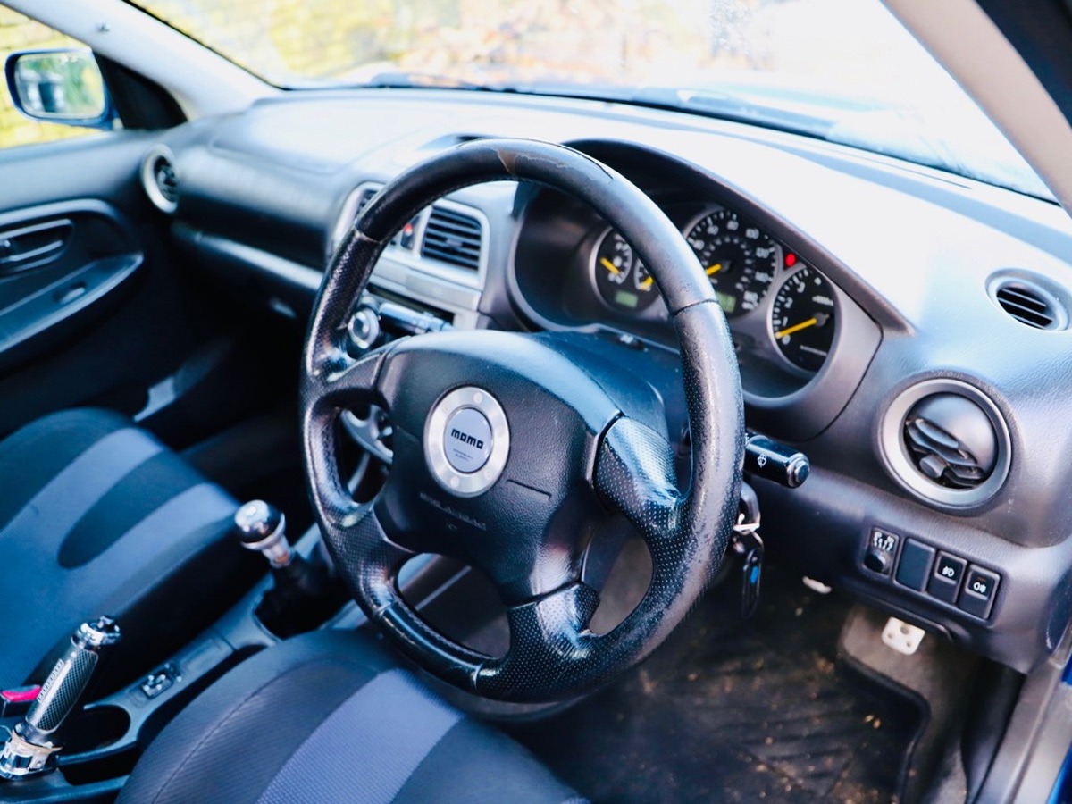 2001 Subaru Impreza Image 2