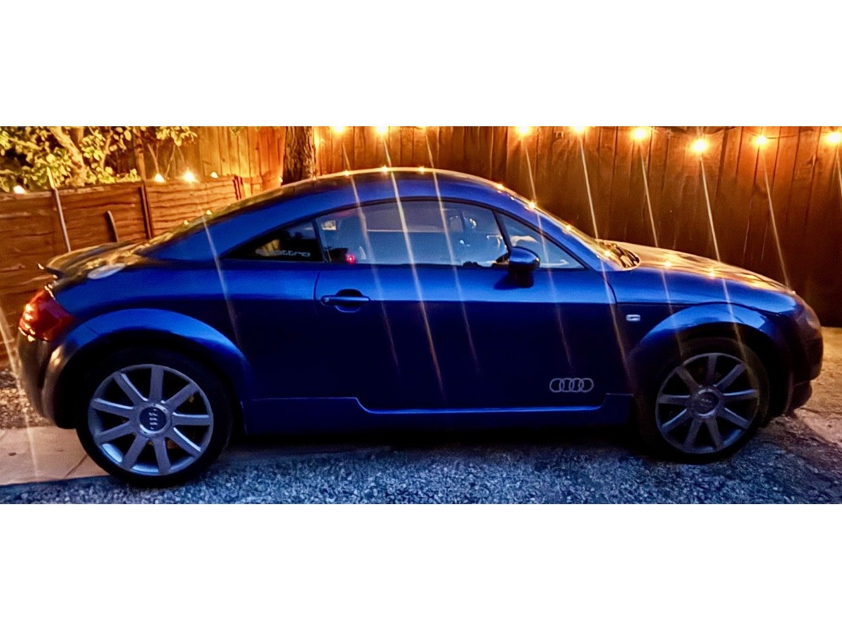 2003 Audi TT Image 1