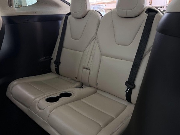 2017 Tesla Model X Image 4