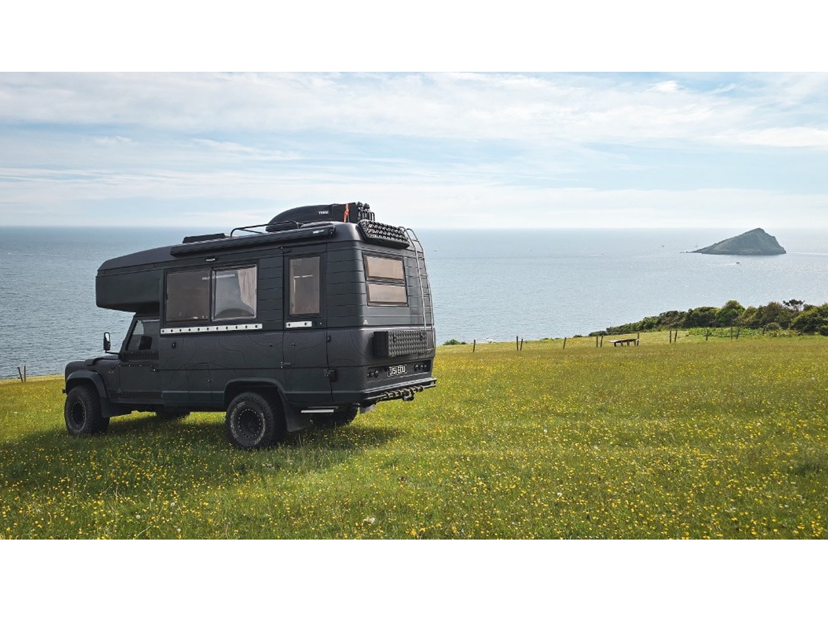 1987 Land Rover Defender Image 8