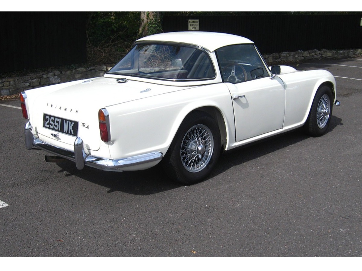 1962 Triumph TR4 Image 2