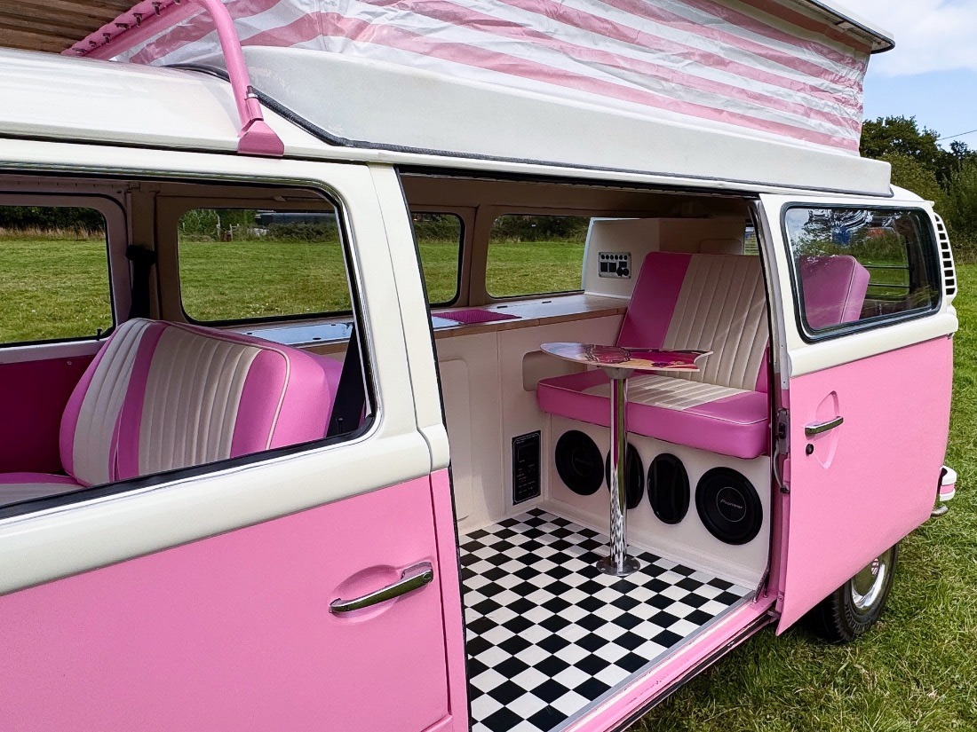 1976 Volkswagen Type 2 Image 5