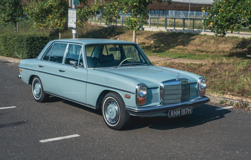 1970 Mercedes-Benz 230 Image 1