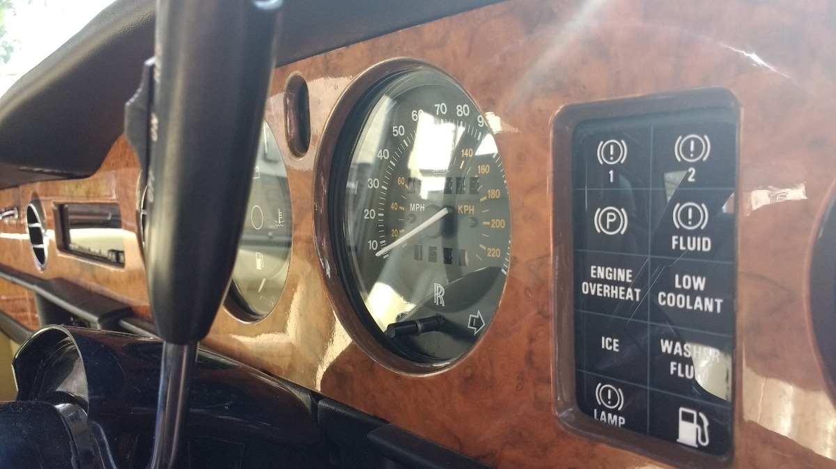 1981 Rolls-Royce Silver Spirit Image 12