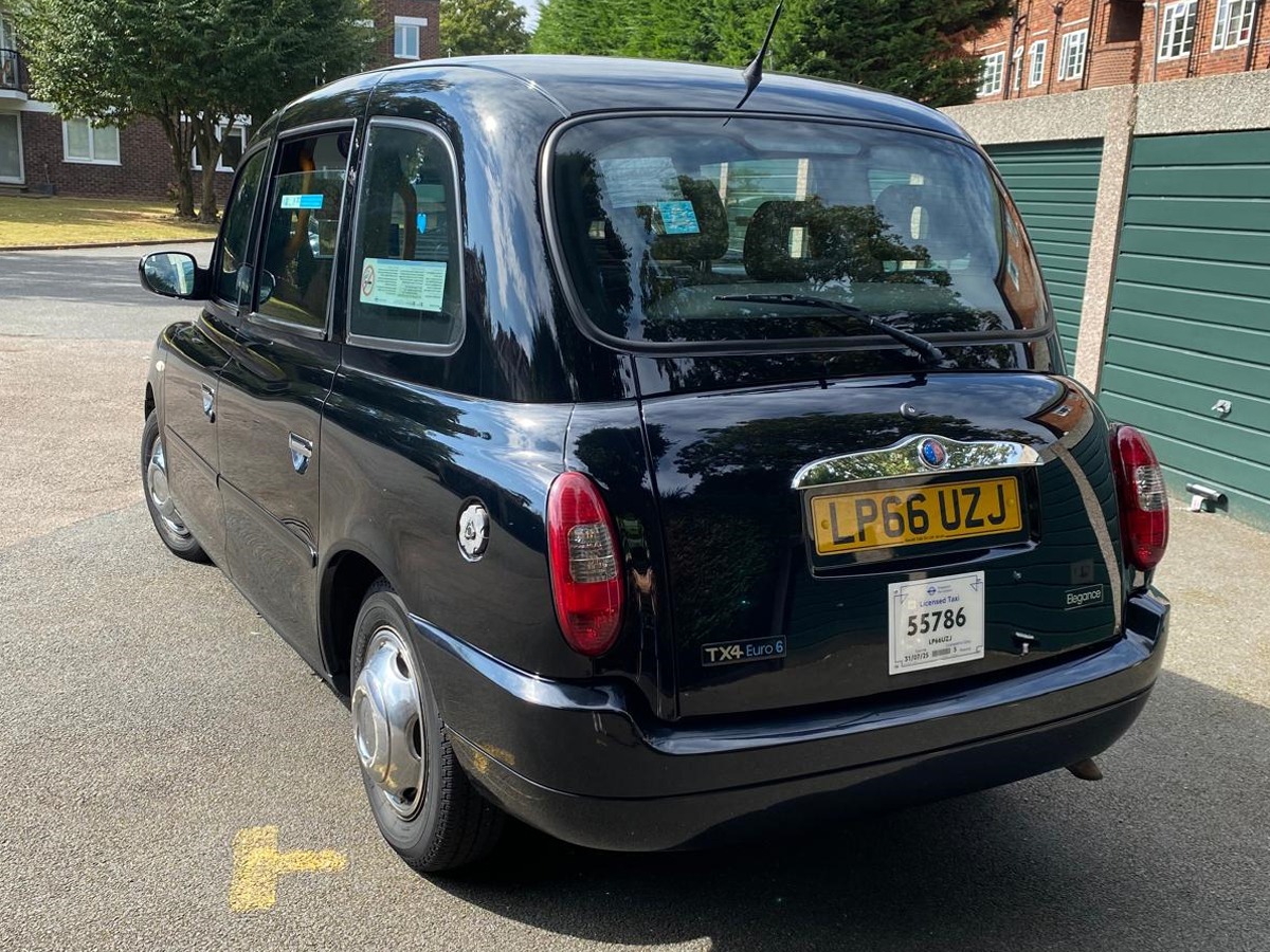 2017 London Taxi Company TX4 Image 2