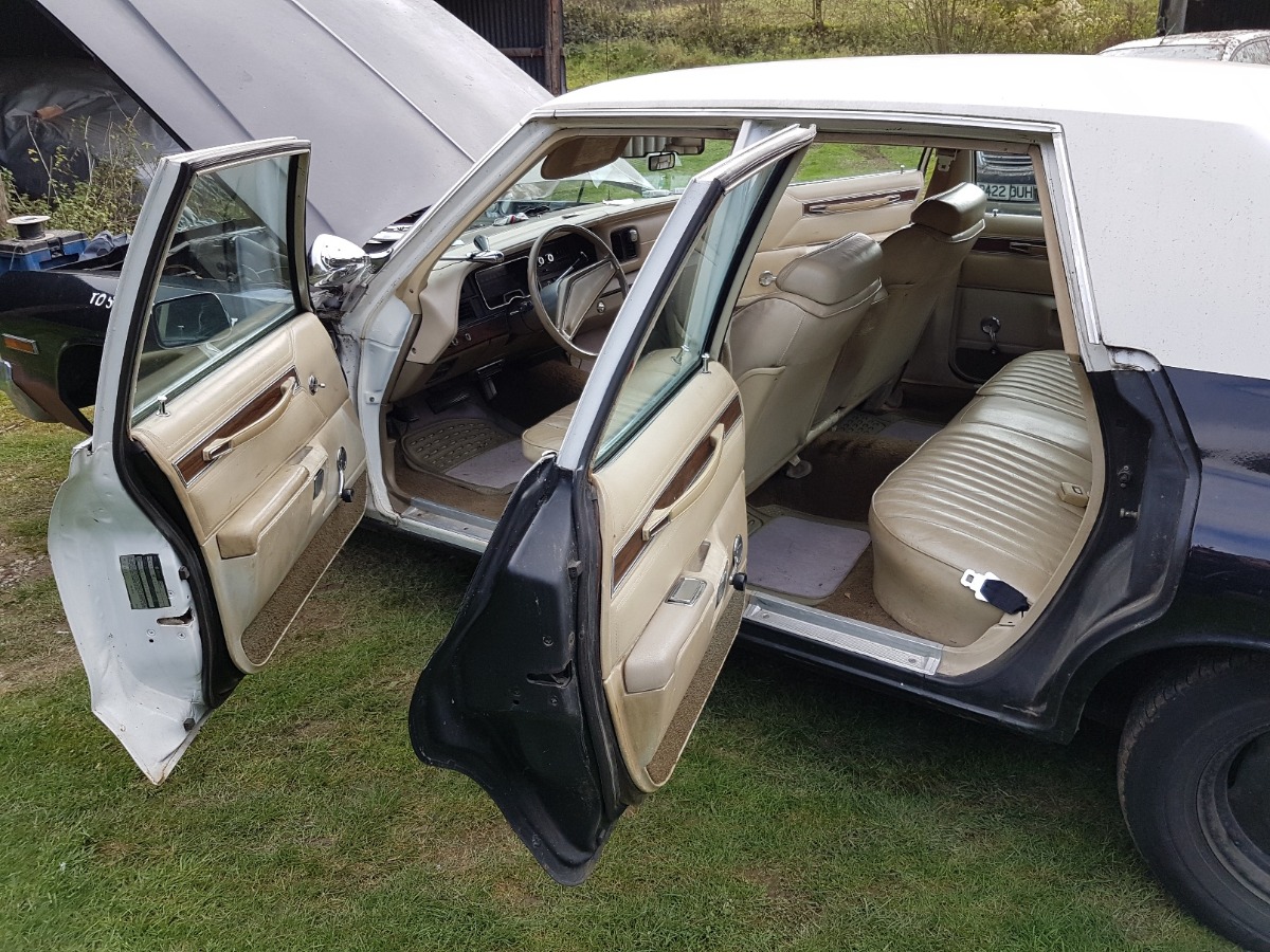 1974 Dodge Monaco Image 6