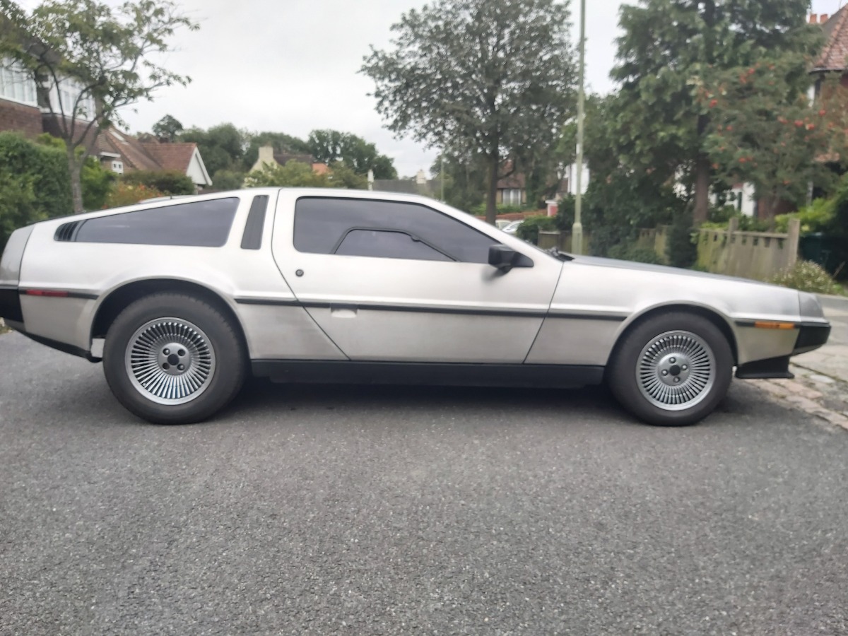 1981 Delorean DMC 12 Image 2