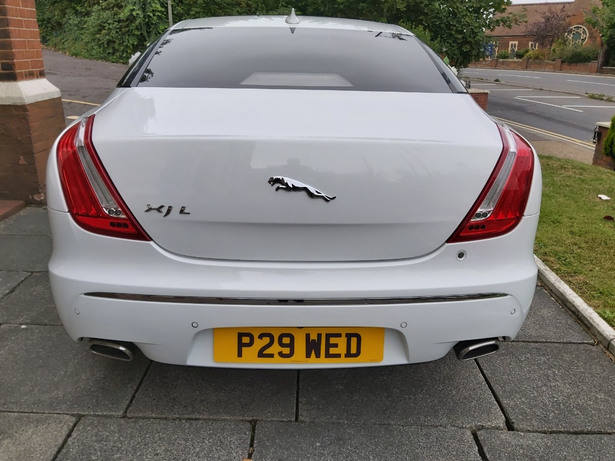 2014 Jaguar XJ Image 6