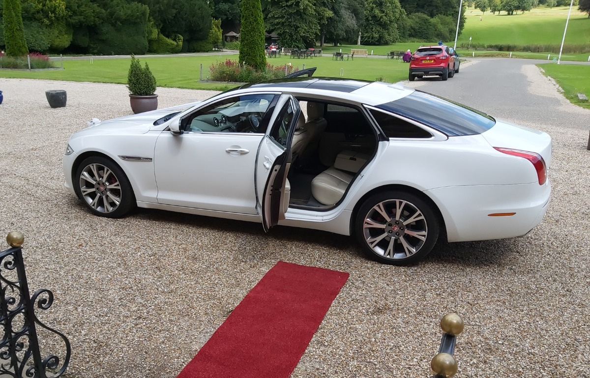 2014 Jaguar XJ Image 5