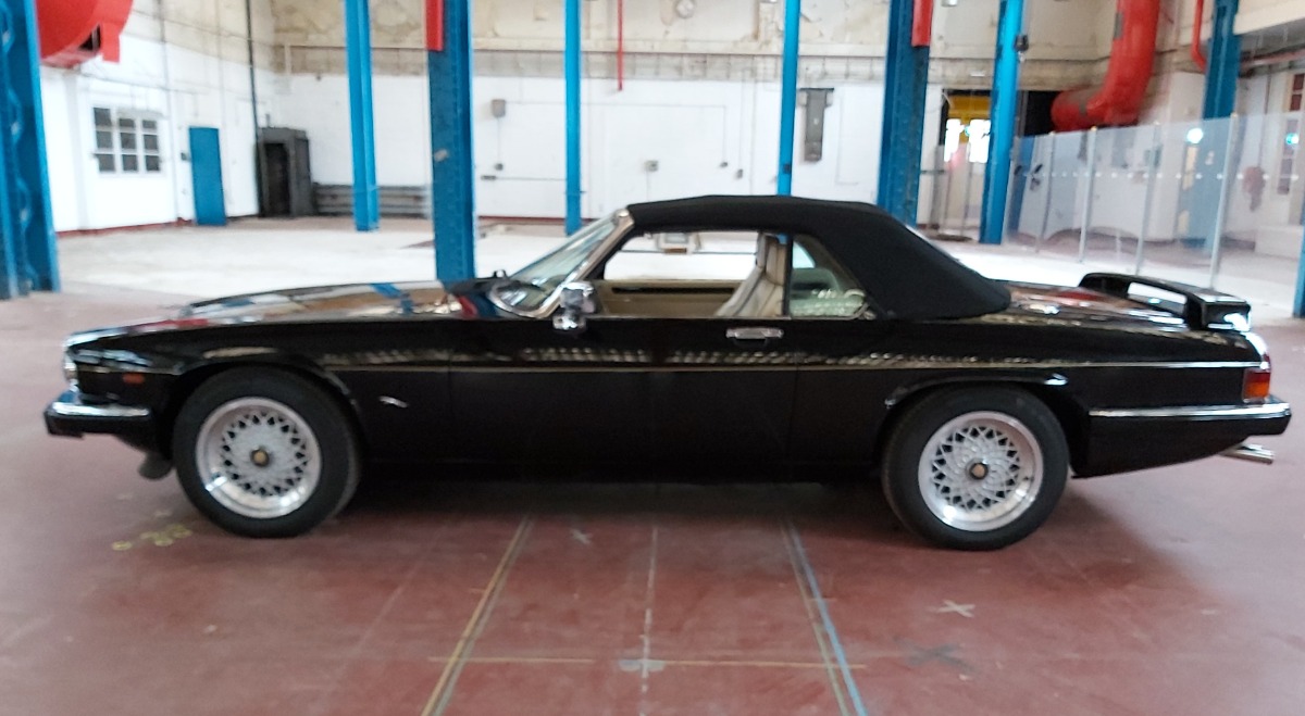 1988 Jaguar XJS Image 4