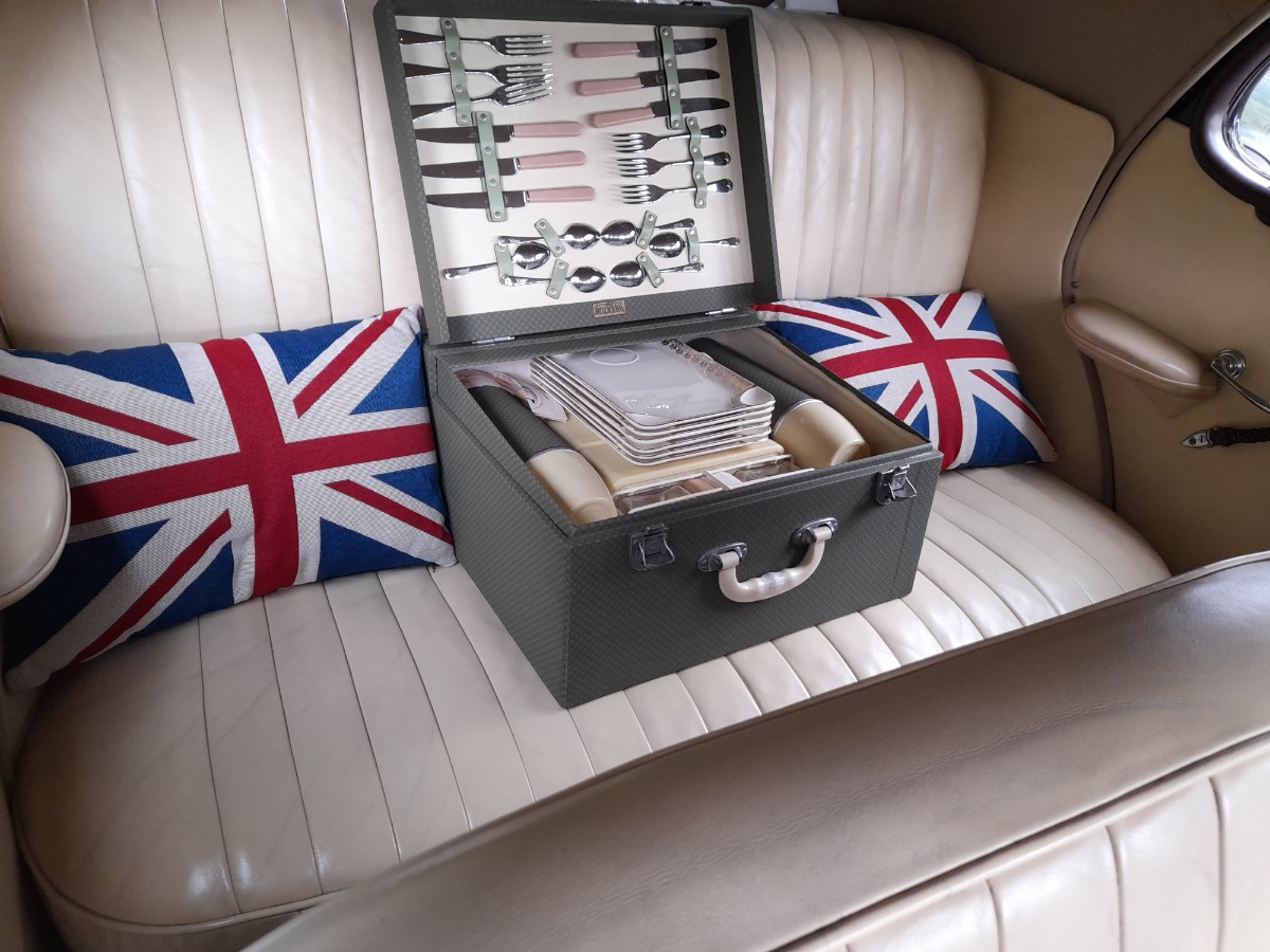 1951 Ford Pilot Image 4