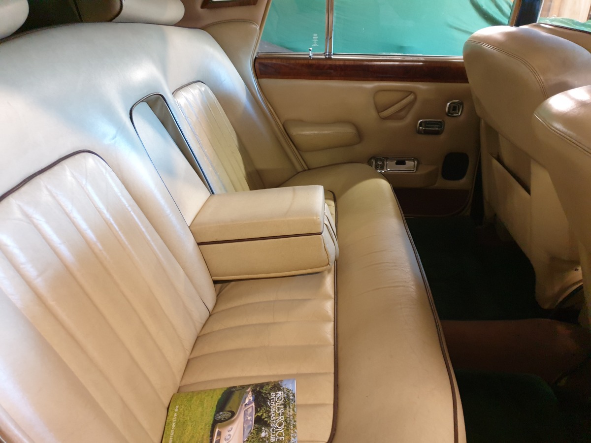 1977 Rolls-Royce Silver Shadow Image 9