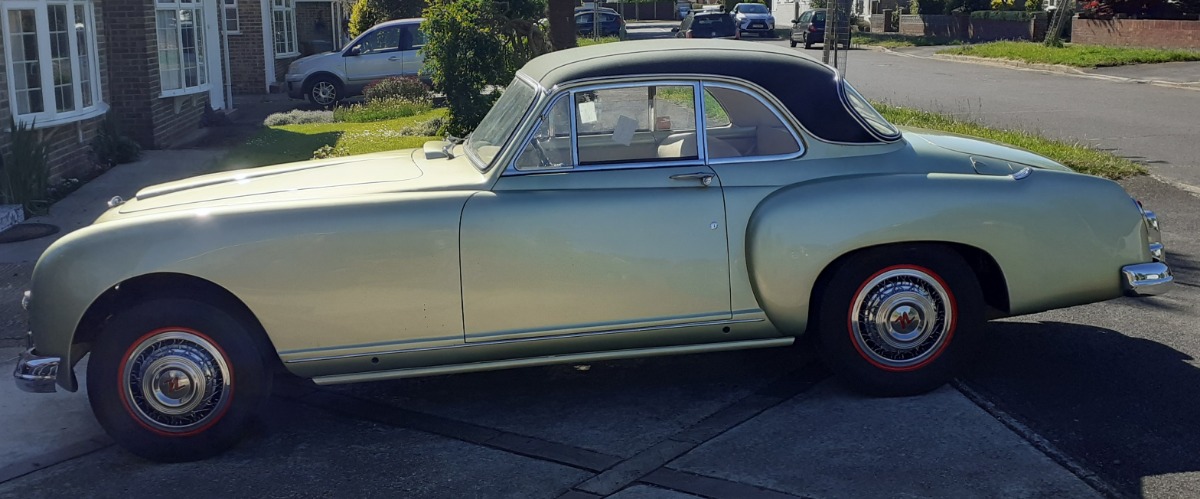 1953 Nash-Healey Le Mans Coupe Image 1