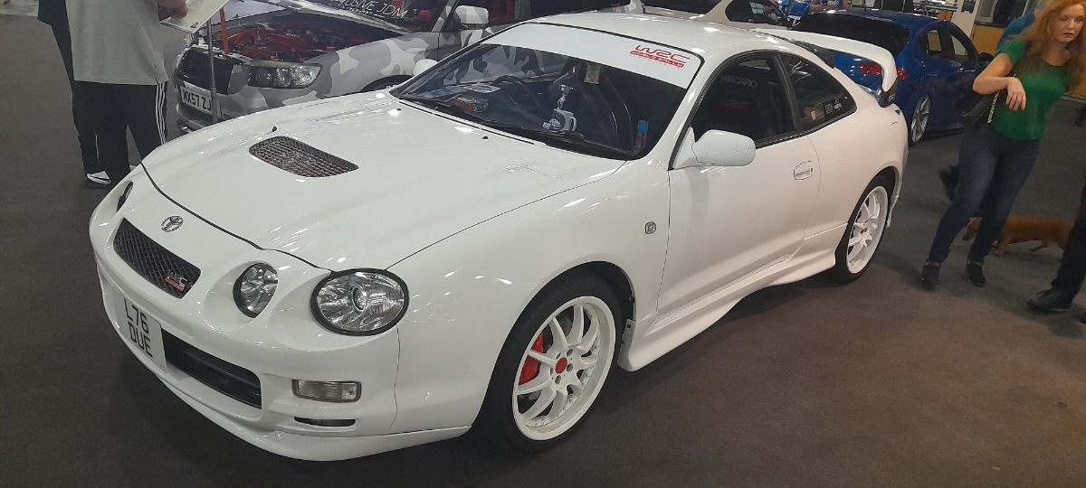 1994 Toyota Celica Image 2