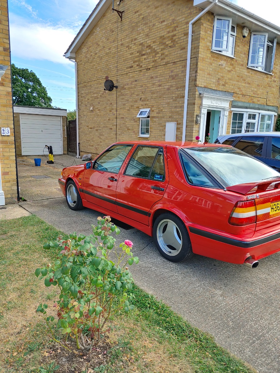 1991 Saab 9000 Image 5