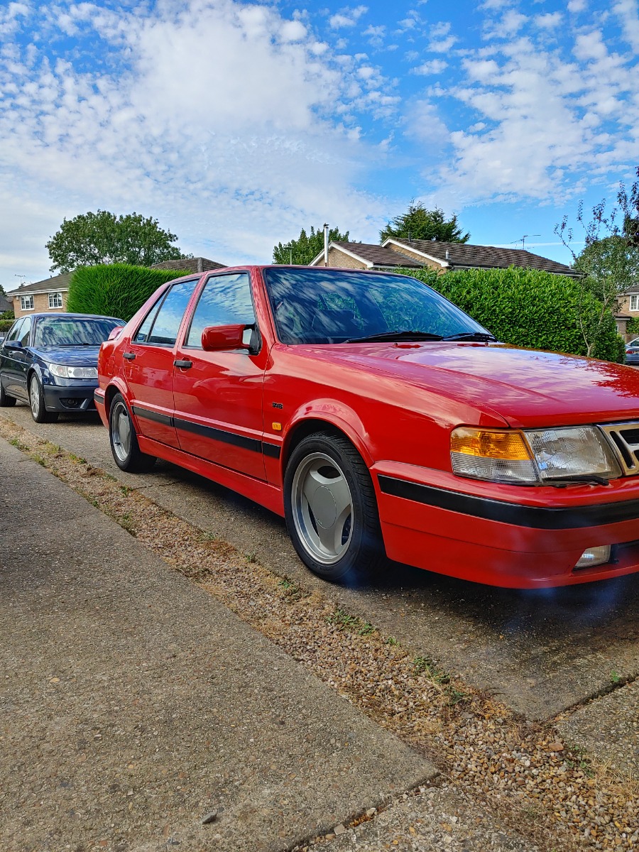 1991 Saab 9000 Image 4