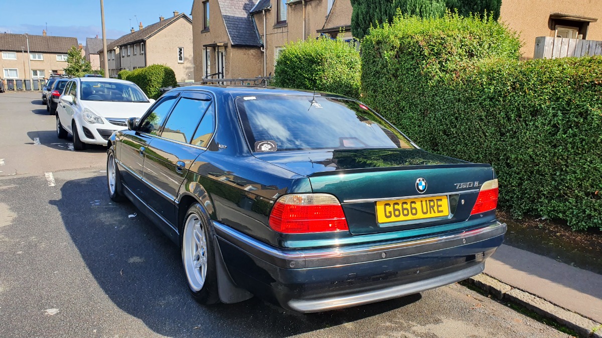 1997 BMW 7 Series Image 3