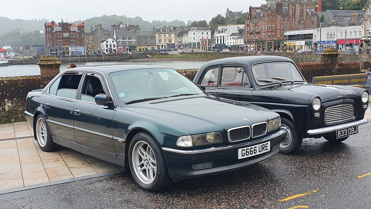 1997 BMW 7 Series Image 10
