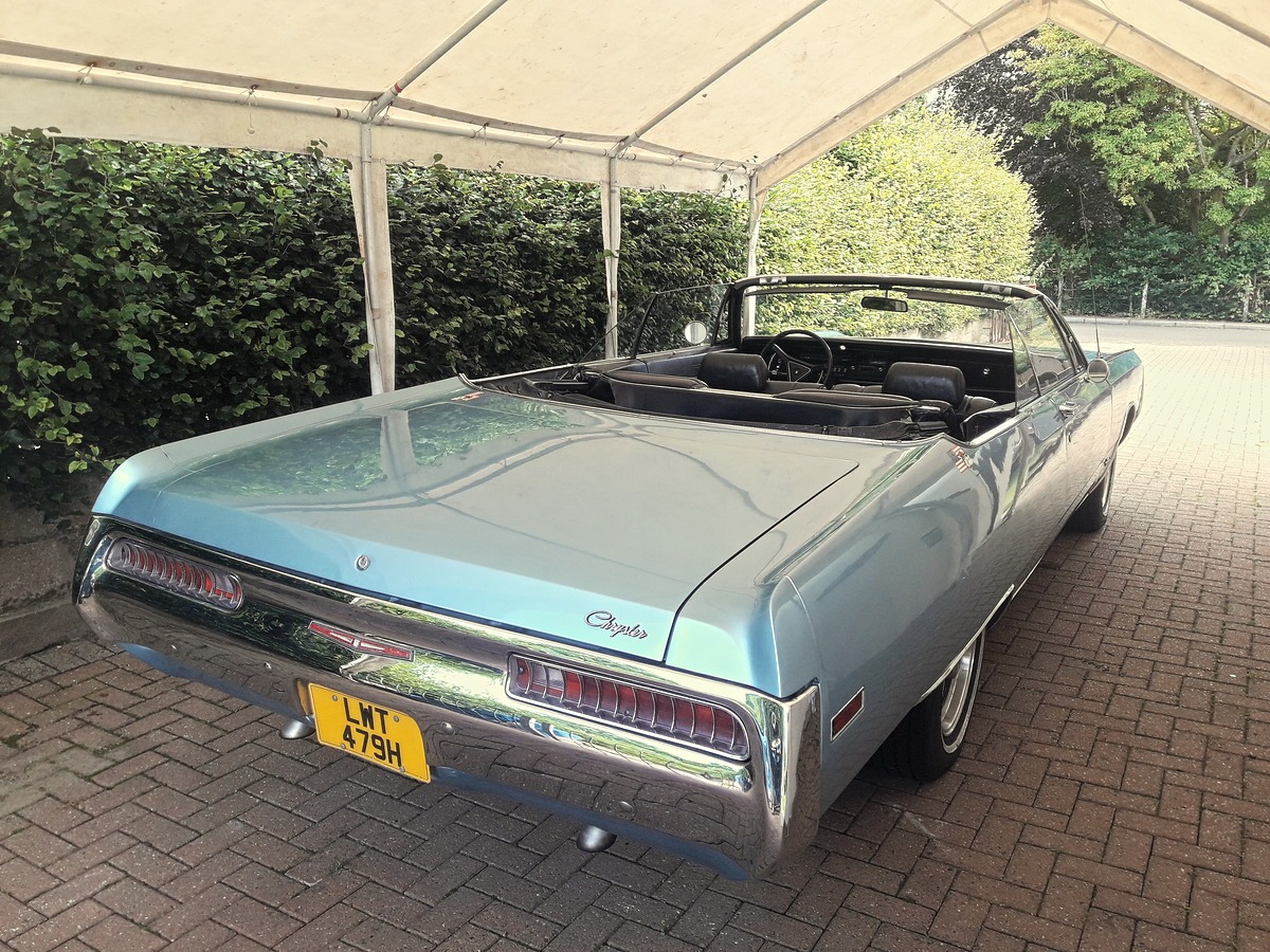 1970 Chrysler Newport Image 1