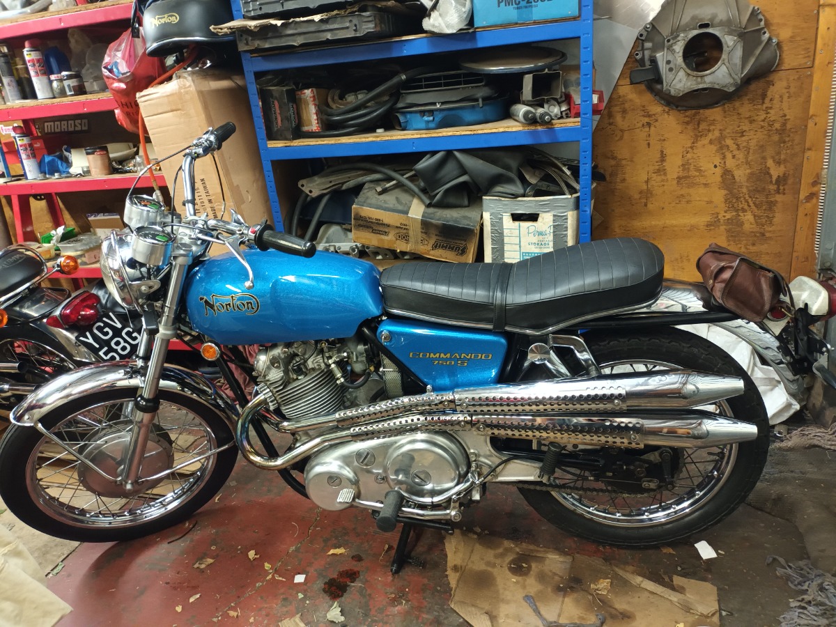 1969 Norton Commando 750 Image 1