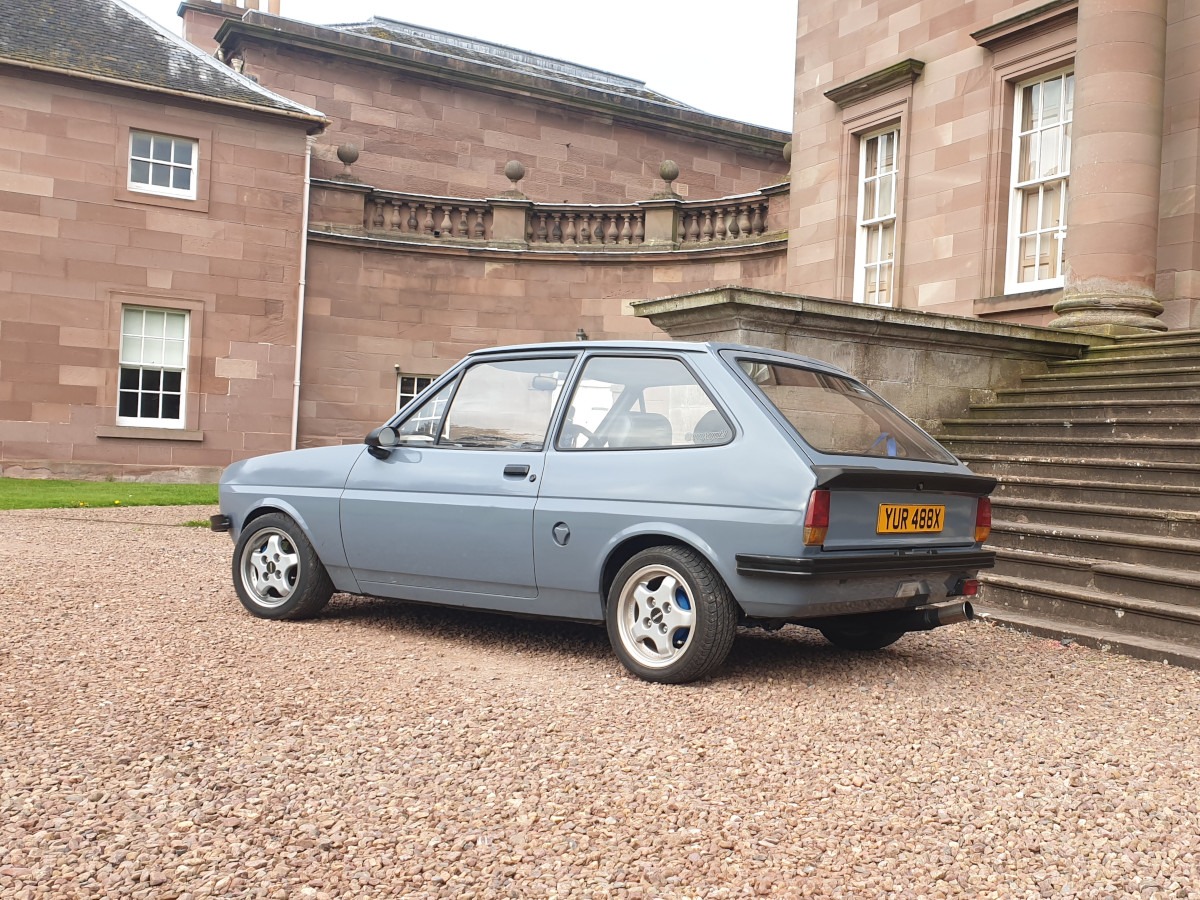 1982 Ford Fiesta Image 3