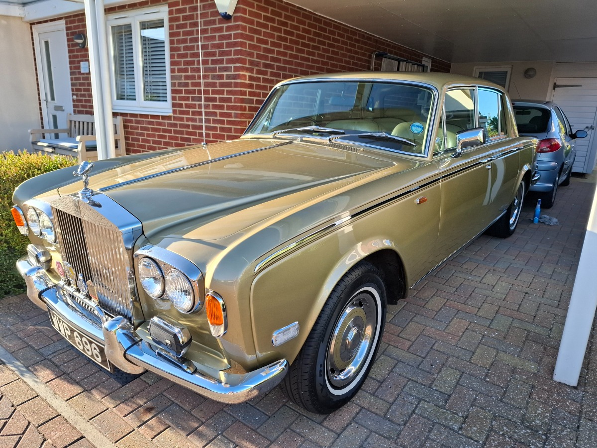 1977 Rolls-Royce Silver Shadow Image 1