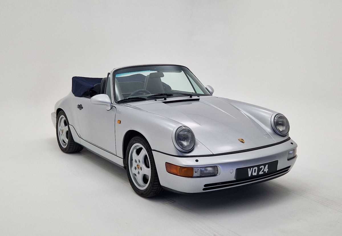 1991 Porsche 968 Image 3