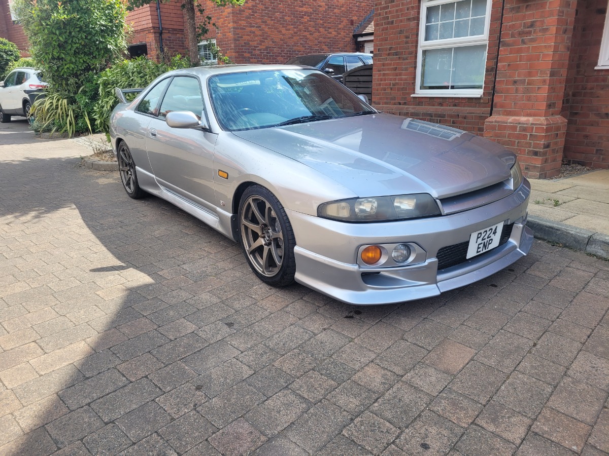 1996 Nissan Skyline Image 3
