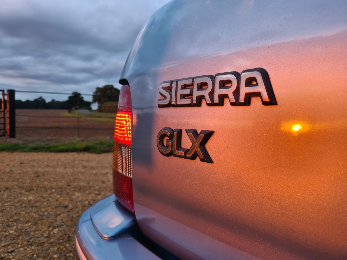 1992 Ford Sierra Image 5