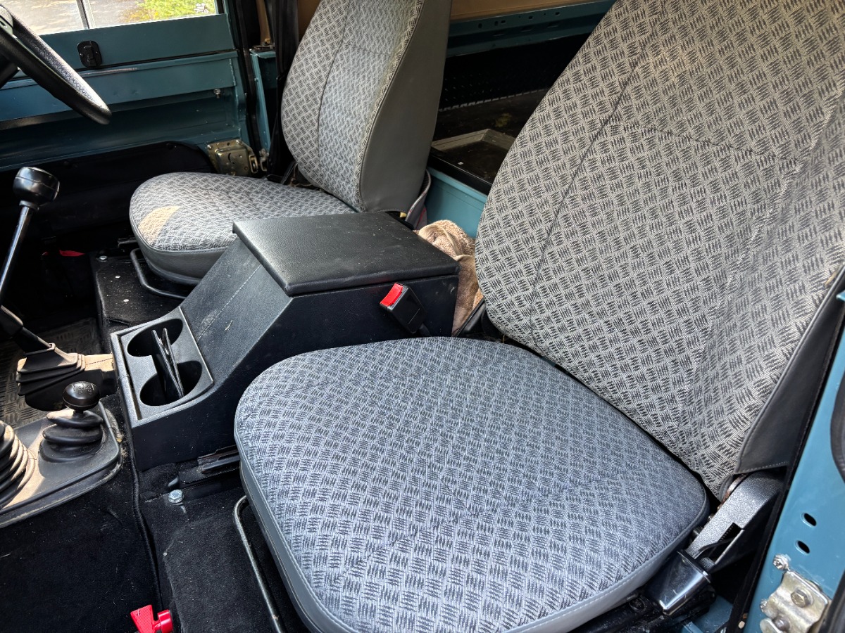 1984 Land Rover 90 Image 5