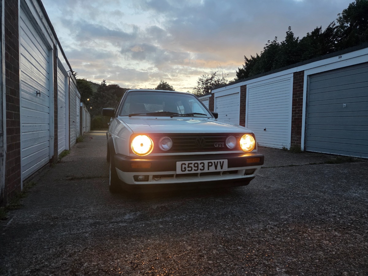 1991 Volkswagen Golf Image 2